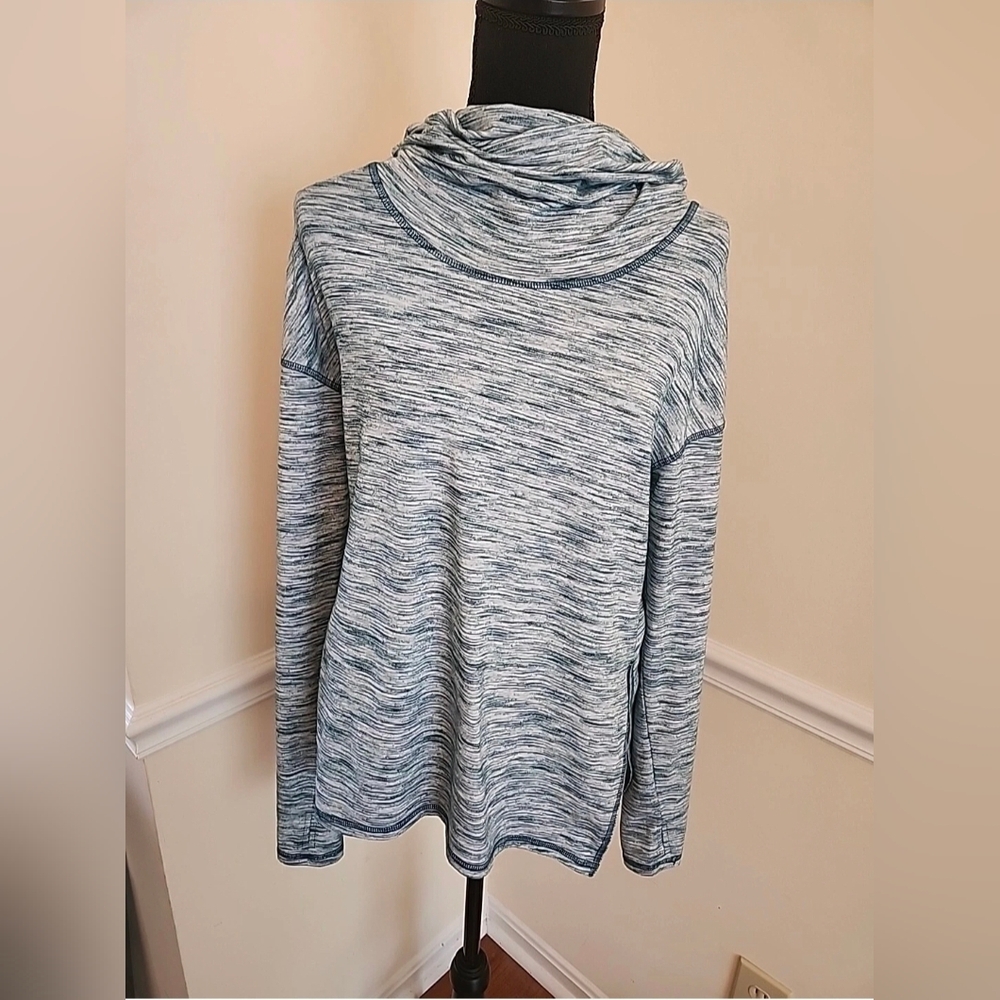 Gaiam Yoga Long Sleeve Top with Cowl Neck / Hoodie Turquoise Color Sz S/CH/P